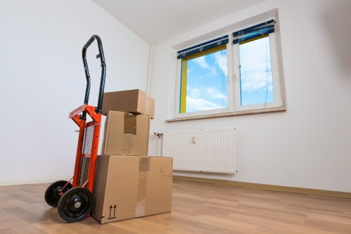 Reliable storage environment with clean and orderly units